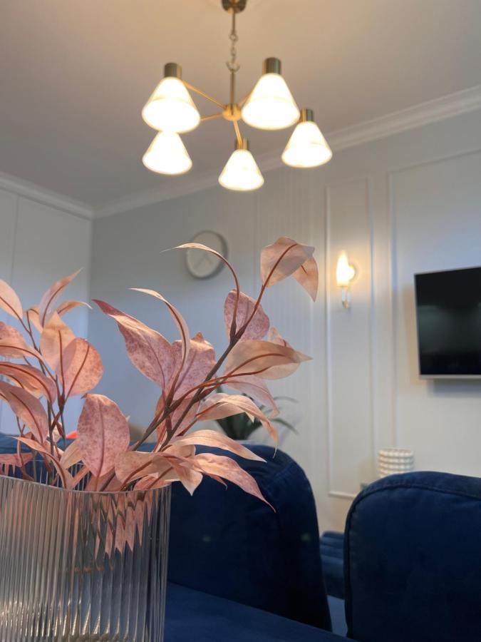 Bella Casa Luxury Apartament Radom Extérieur photo