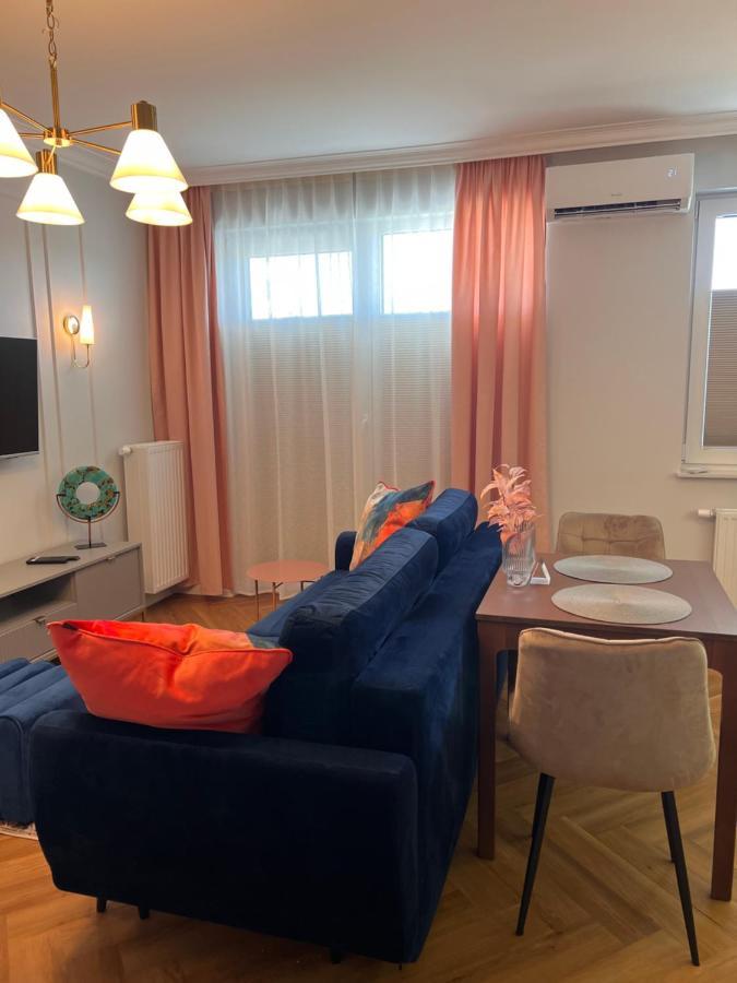 Bella Casa Luxury Apartament Radom Extérieur photo
