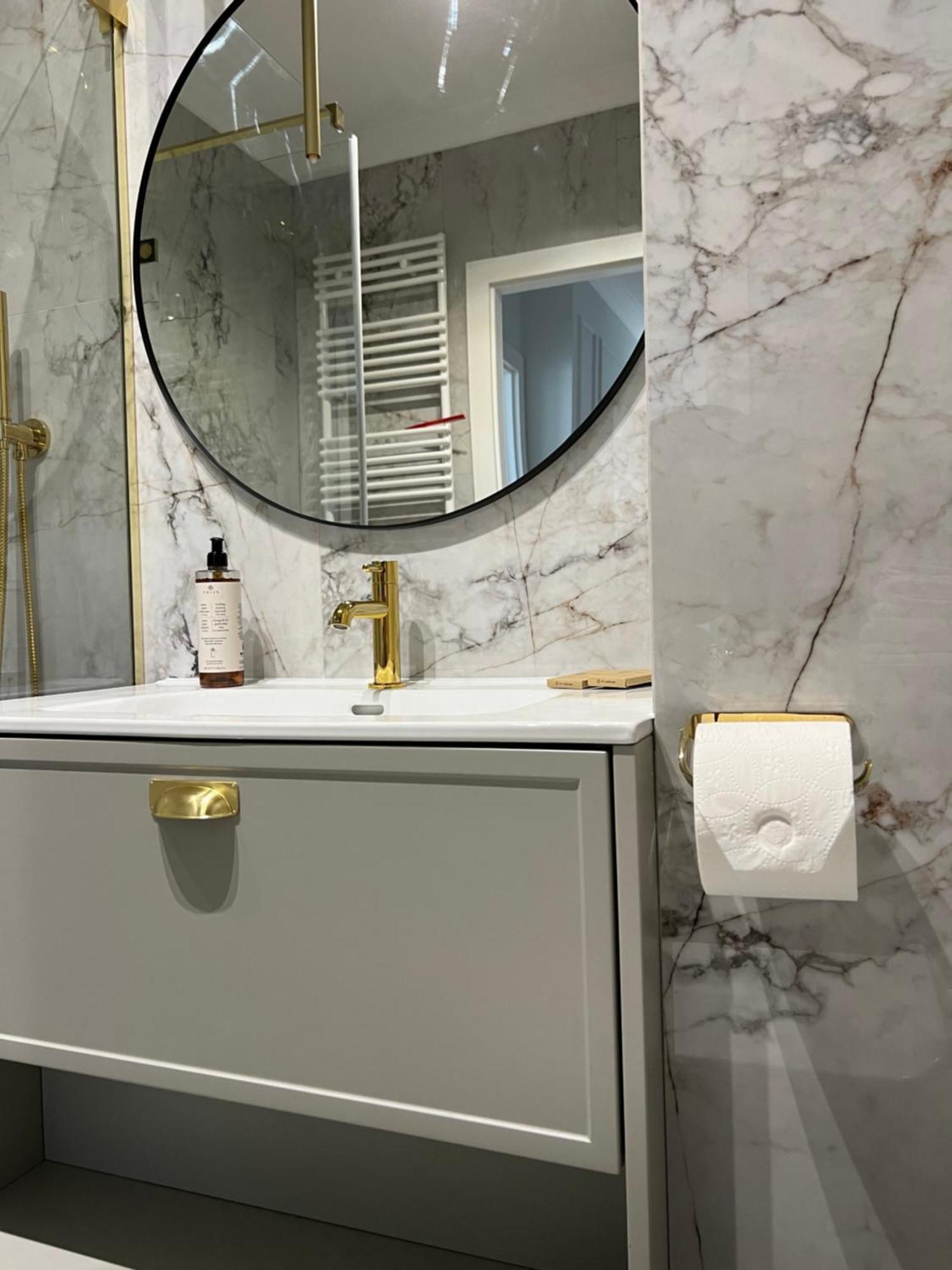 Bella Casa Luxury Apartament Radom Extérieur photo